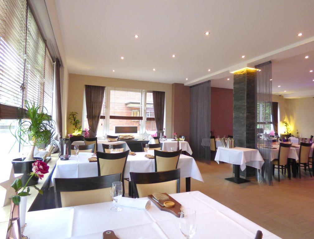 Hotel Akazienhof Duisburg Ngoại thất bức ảnh