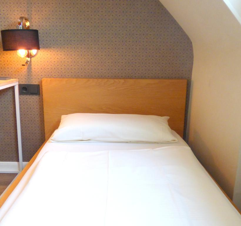 Hotel Akazienhof Duisburg Ngoại thất bức ảnh