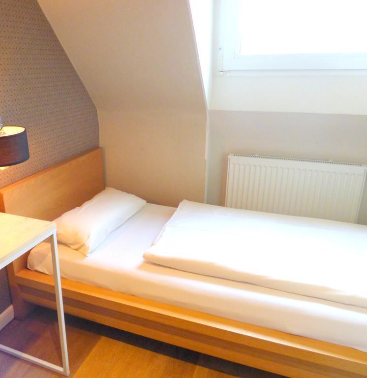 Hotel Akazienhof Duisburg Ngoại thất bức ảnh