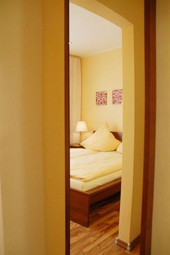 Hotel Akazienhof Duisburg Ngoại thất bức ảnh